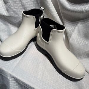 UGG White Rubber Droplet Ankle Boot
